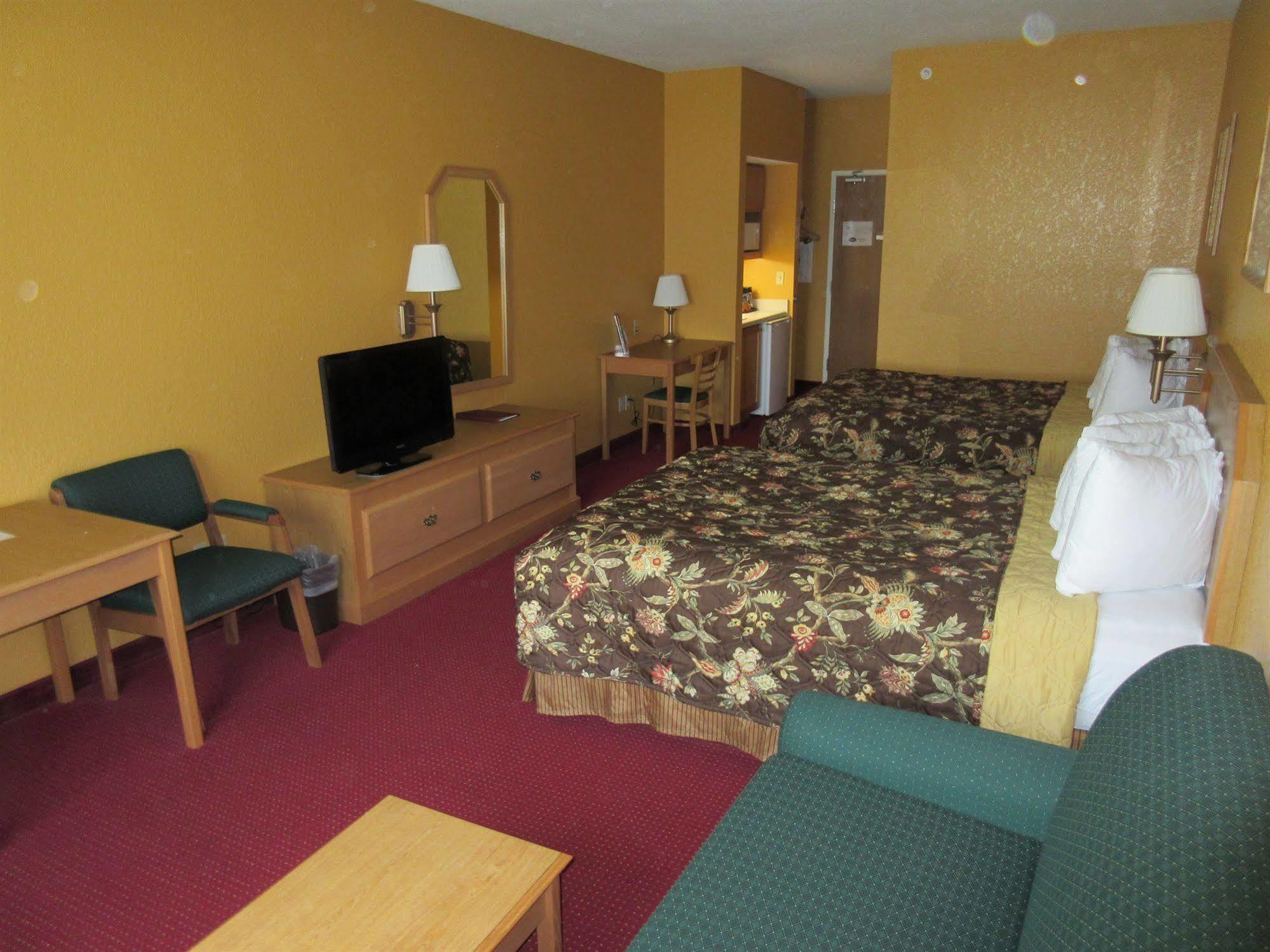 Parkfield Inn - Clinton Ngoại thất bức ảnh