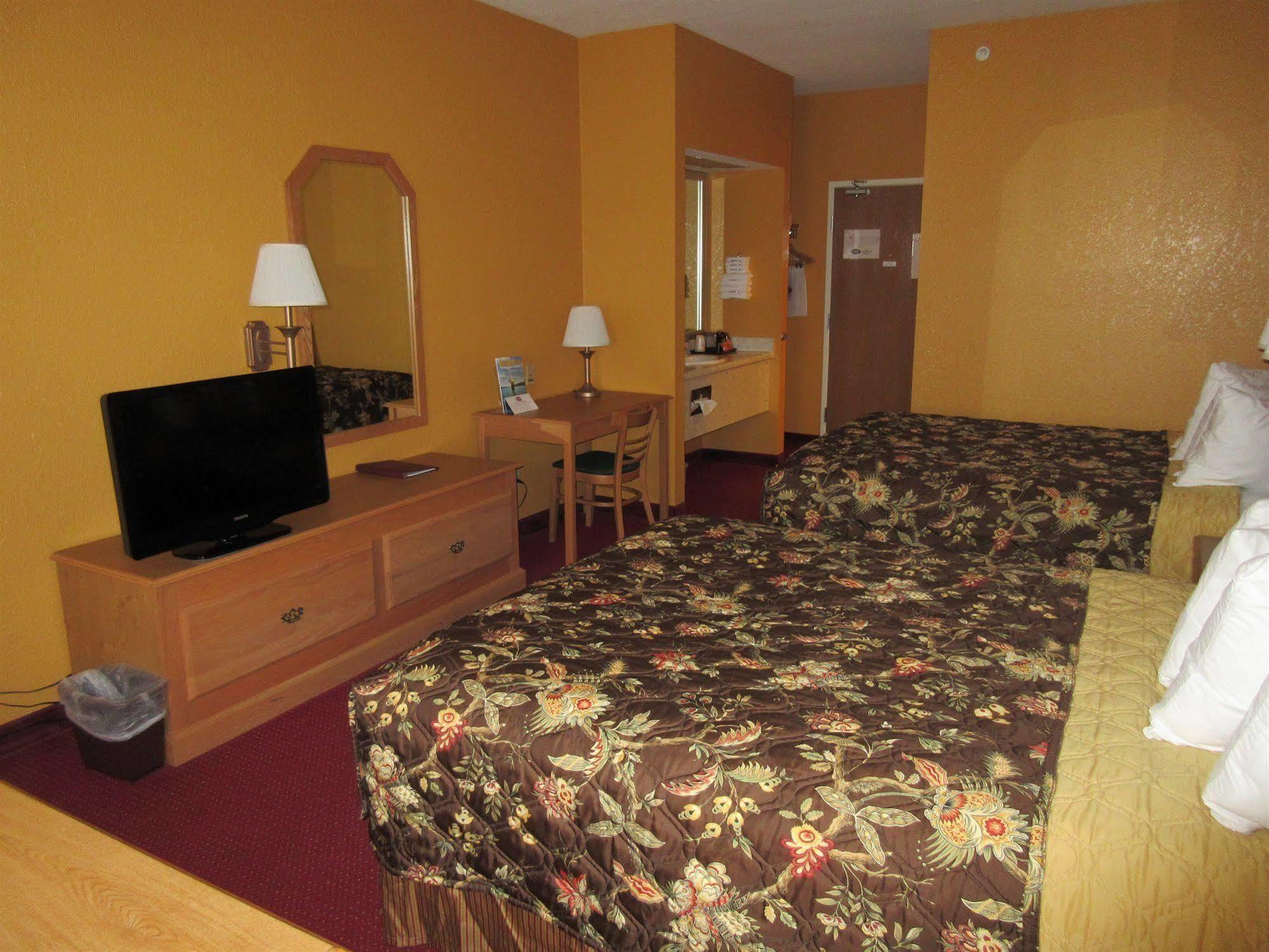 Parkfield Inn - Clinton Ngoại thất bức ảnh
