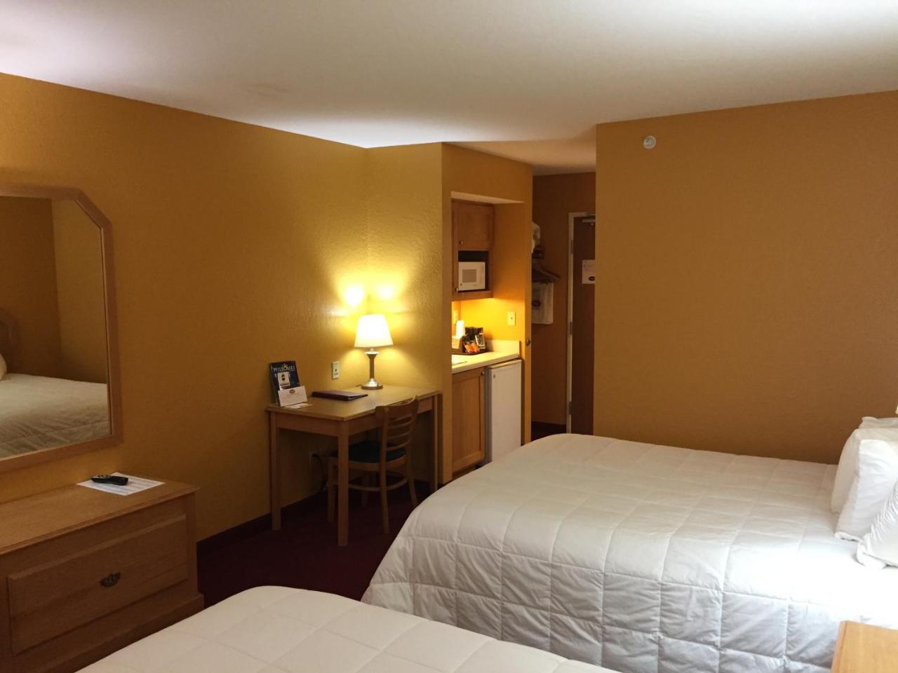 Parkfield Inn - Clinton Ngoại thất bức ảnh